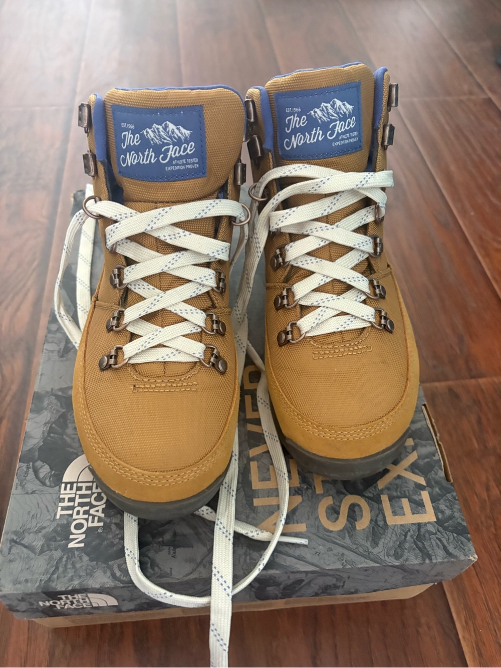 The North Face W. Back to Berkeley Redux Boots